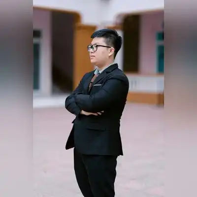 穆昕雨